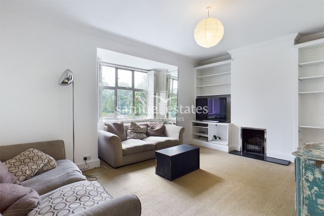 Flat to rent in Burntwood Lane, Earlsfield