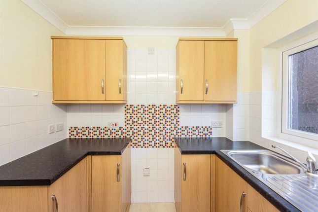 10, Priory Court, Raikes Parade, Blackpool photo 5