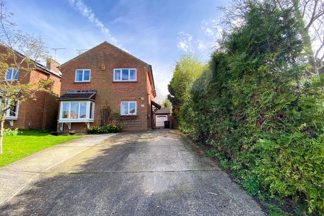 Thumbnail Detached house for sale in Chesterfield Crescent, Wing, Leighton Buzzard