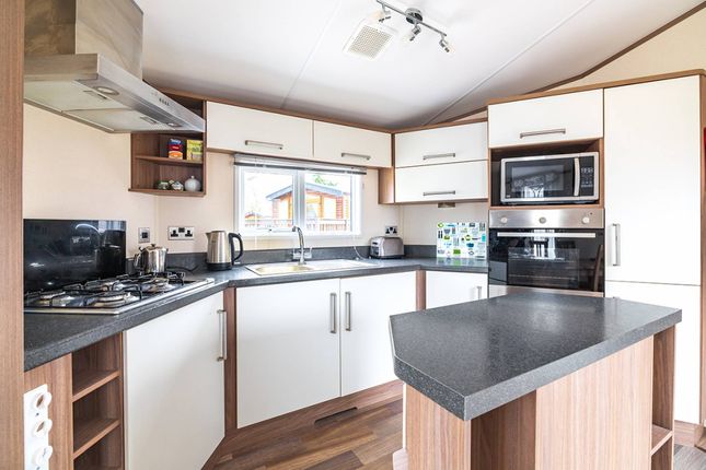 Loch Ness Lodge Retreat Market Hill, Fort Augustus photo 4