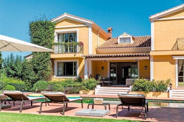 Thumbnail Detached house for sale in 06160 Antibes, France