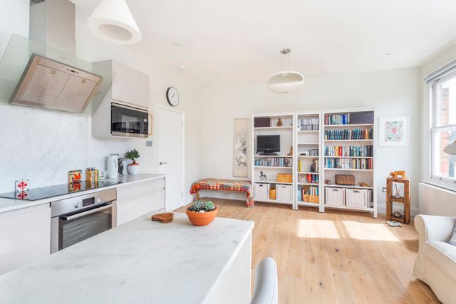 Flat for sale in Savernake Road, Hampstead