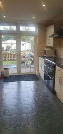 166, Norbury Crescent, London photo 5
