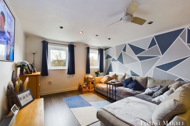 Flat for sale in Mill Close, Frome