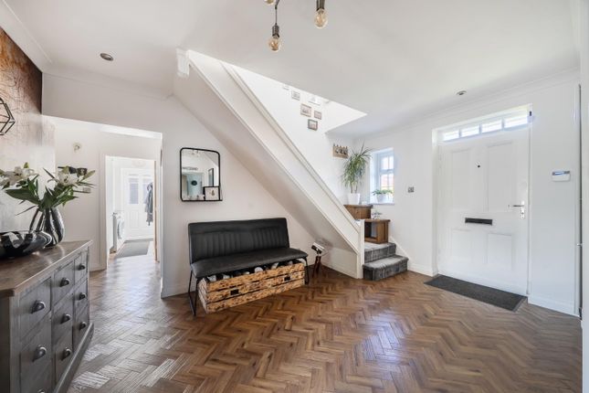 27, West Mill Rise, Beverley photo 2