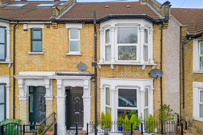End terrace house for sale in Colville Road, London