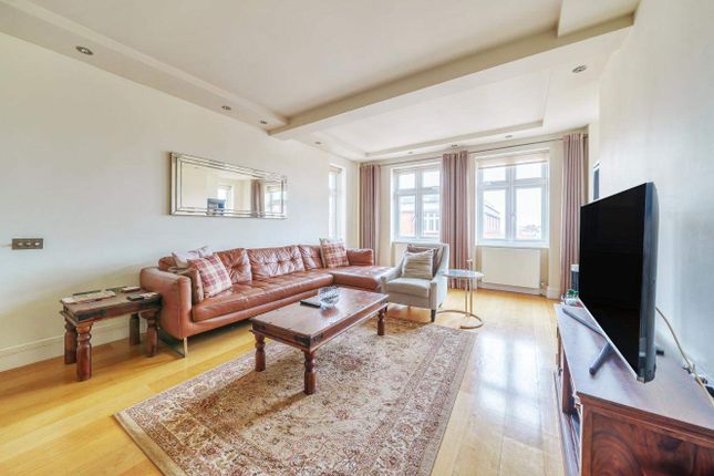 Thumbnail Flat for sale in Hall Road, London