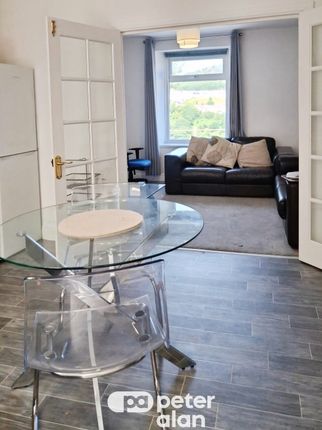 30, New Tredegar photo 4