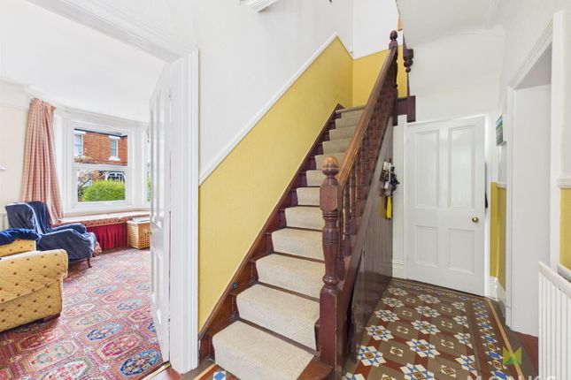8, Holbache Road, Oswestry photo 2