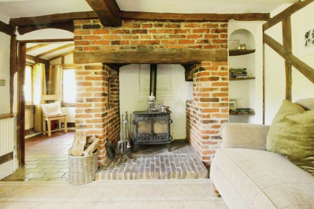 Bumbles Mill House, Mill Road, North End photo 2