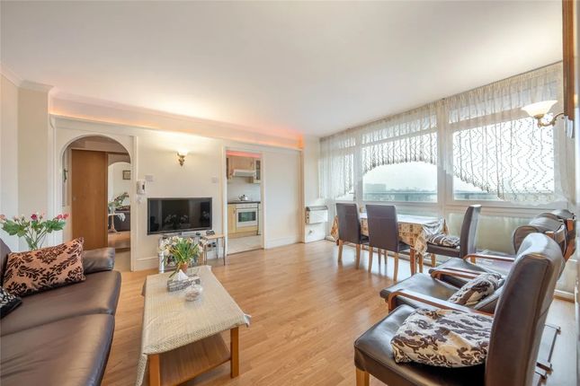 1-bed flat on Maida Vale, London, £480,000