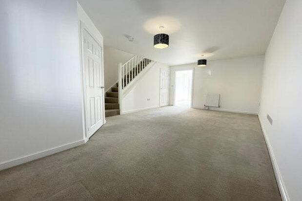 Property to rent in Meadow Way, Tamworth