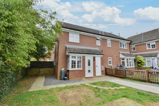 Thumbnail Detached house to rent in The Coltsfoot, Hemel Hempstead, Hertfordshire