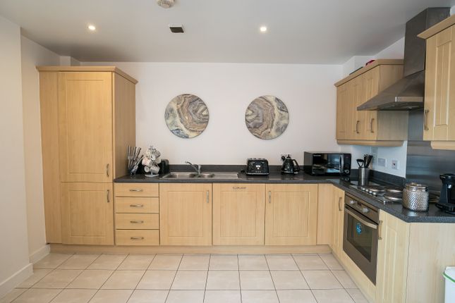 Flat for sale in Meadow Court, Wrexham