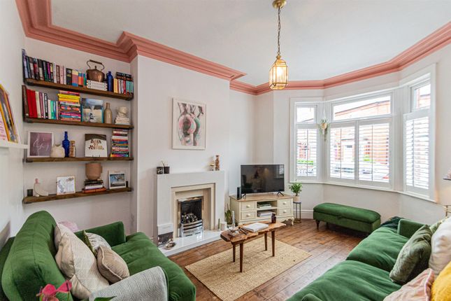 12, Causeway Avenue, Warrington photo 3