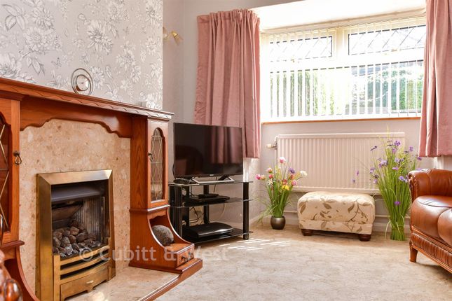 17, Lyminster Avenue, Brighton photo 4