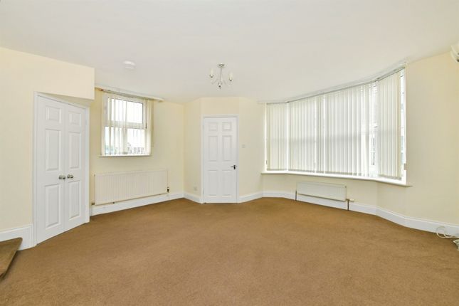 62a, Glenmore Avenue, Plymouth photo 2