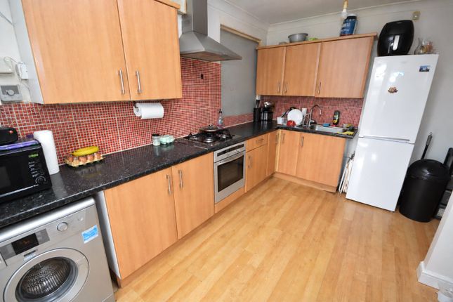 Beechwood Road, Bedfordshire photo 3