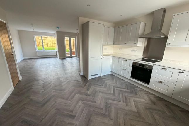1A, Orchard Street, Daventry photo 4