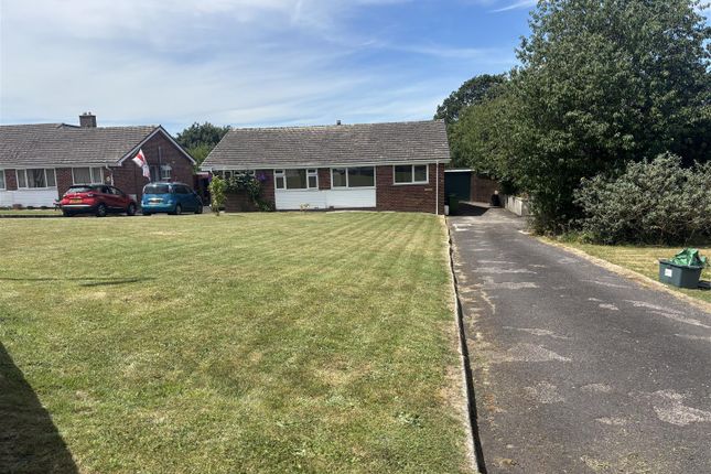 6, The Bungalow, Axminster photo 5