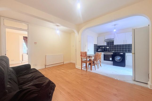 Francis Road, Hounslow photo 2