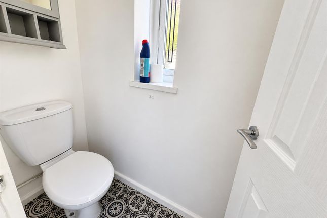 170, Borneo Street, Walsall photo 4