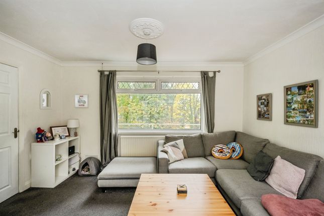 13, Tyle-Teg, SWANSEA photo 2