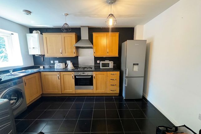 36 Summerhill Lane, Coventry photo 4