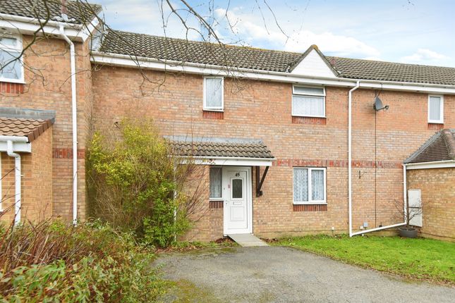 Thumbnail Terraced house for sale in Tawny Owl Close, Swindon