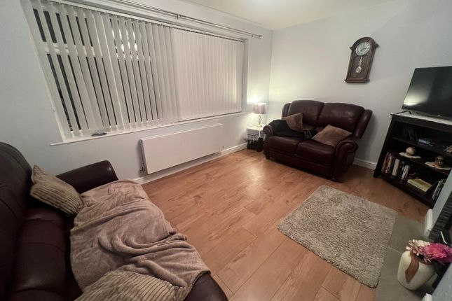 92, Lyndon Avenue Shevington, Wigan photo 3