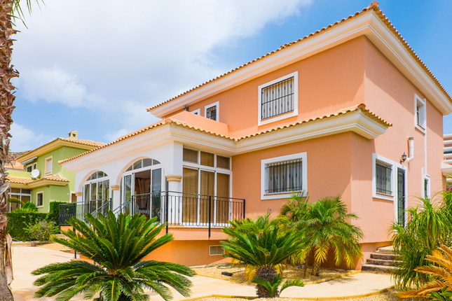 Detached house for sale in Mutxamel, Alicante, Valencia, Spain