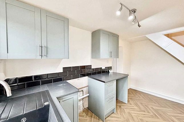 Green Cottage, Kirkby Lane, Nottingham photo 3