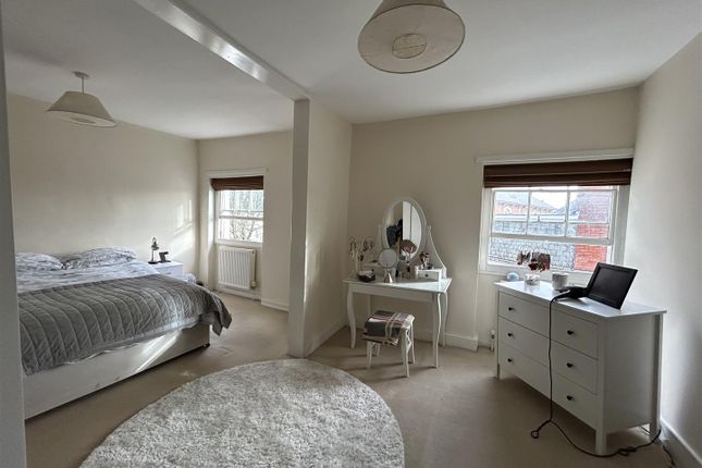 Flat 3 (St John), Hereford photo 4