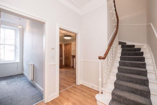 54, Craiglea Drive, Edinburgh photo 2