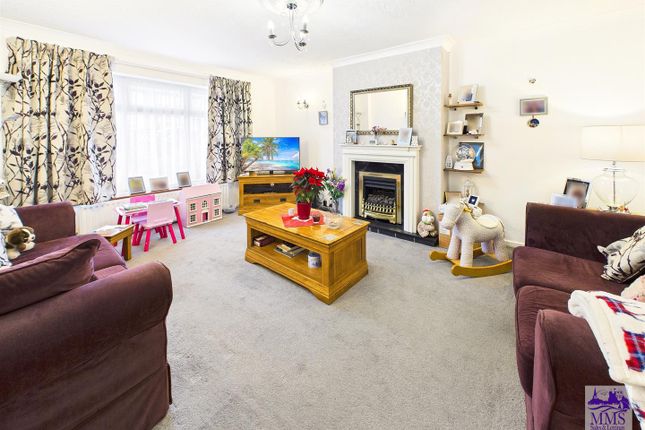 47, Elmstone Road, Rainham photo 3