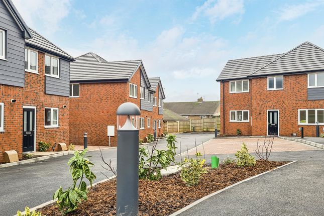 Standhill Mews, Standhill Avenue, Carlton, Nottingham NG4, 3 bedroom ...