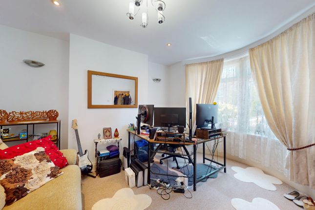 36, St Agnes Road, Cardiff photo 3