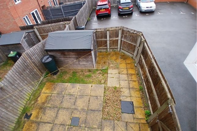 5, Junction Way, Kettering photo 4