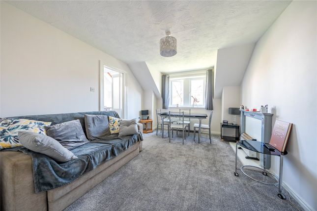 27 Holmwood, 21, Park Crescent, Leeds photo 2