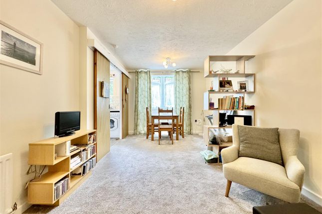 Flat 7, Waverley Court,, Verulam Place, St. Leonards-On-Sea photo 4