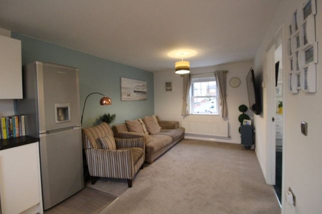 30 Crowsley Road, Bedford photo 3