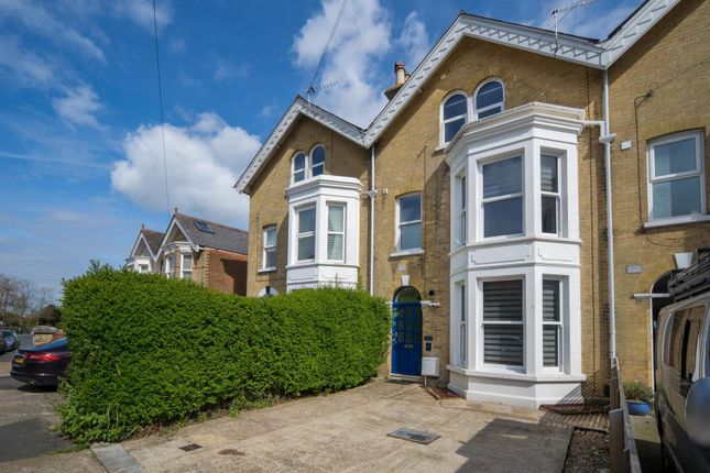 Town house for sale in Park Road, Cowes