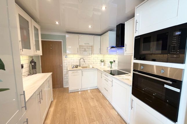 5, Benwell Close, Stockton-On-Tees photo 2