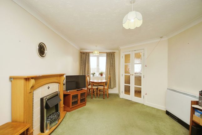 Flat for sale in Albert Road, Staple Hill, Bristol