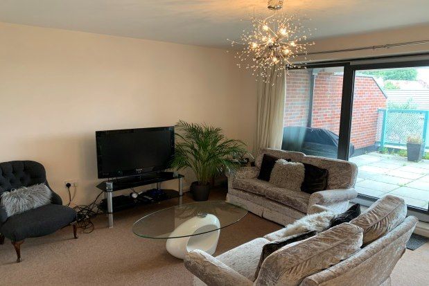 Flat to rent in 219 Derby Road, Nottingham