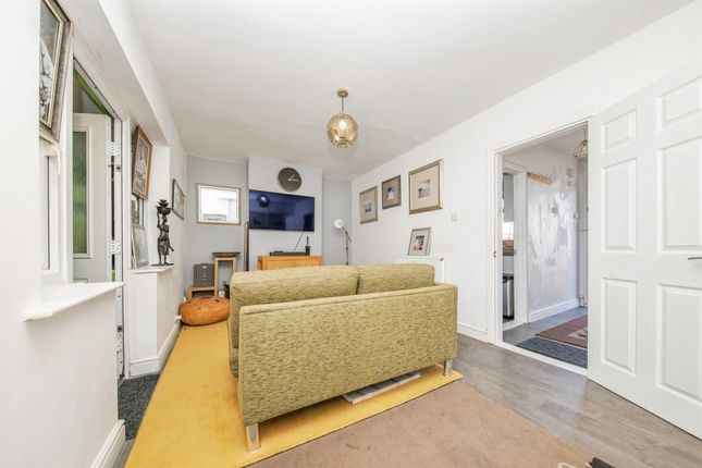 609, Bramford Road, Ipswich photo 4
