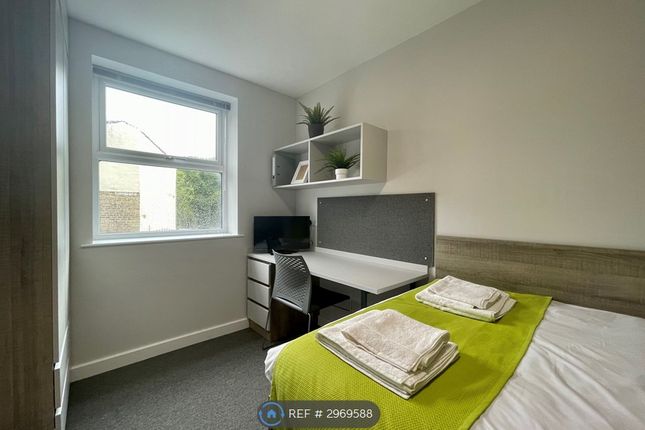 Robinson House, A Beaumont Street, Moldgreen, Huddersfield photo 3