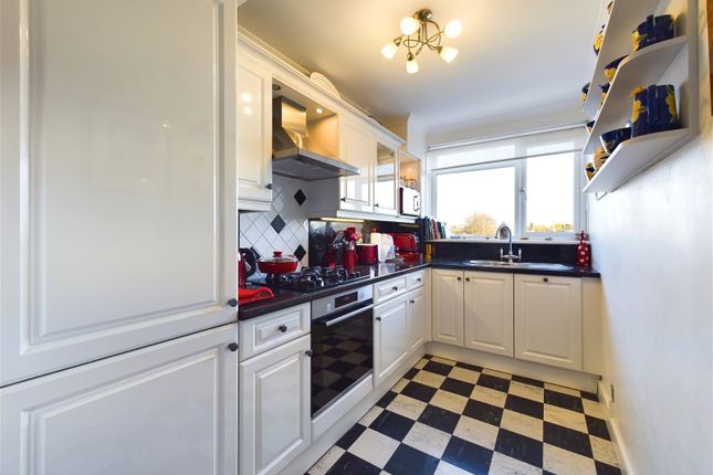 Flat for sale in Berkeley Square, Worthing