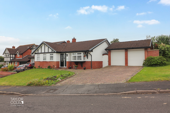 Thumbnail Detached bungalow for sale in Broadlee, Wilnecote, Tamworth