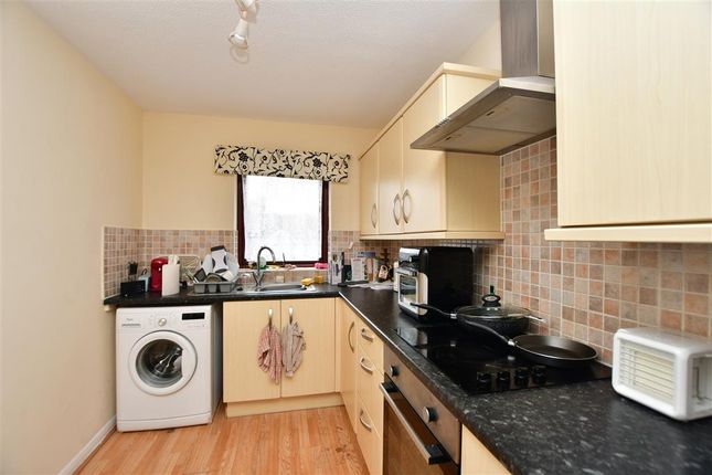 Flat for sale in Richmond Road, Gillingham, Kent